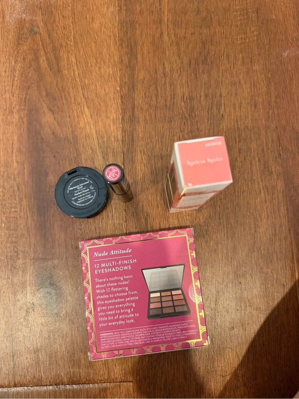 Laura Geller Neutral Eyeshadow Palette with Pink Peach Blush Duo